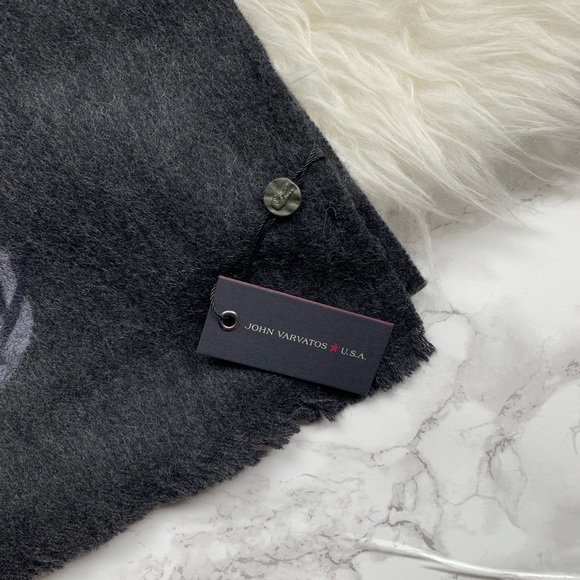 John Varvatos Skull Scarf Gray NWT  - Picture 3 of 6